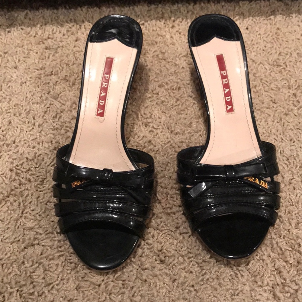 Downsizing my closet! Must have Prada wedges!!